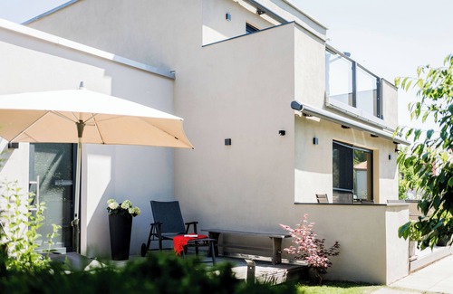 Tirschenreuth Apartment | Gemütliche Ferienwohnung mit eigener Sonnenterrasse