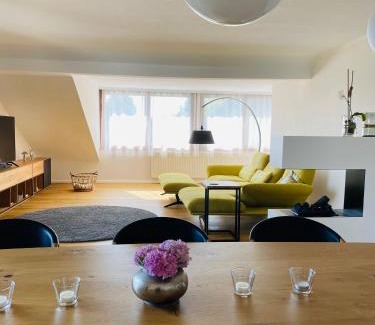 Kahla Apartment | Gemütliche Ferienwohnung mit Pool bei Jena
