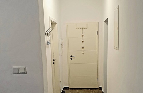 Schalke Apartment | Gemütliche Möblierte Ferienwohnung mit Terasse