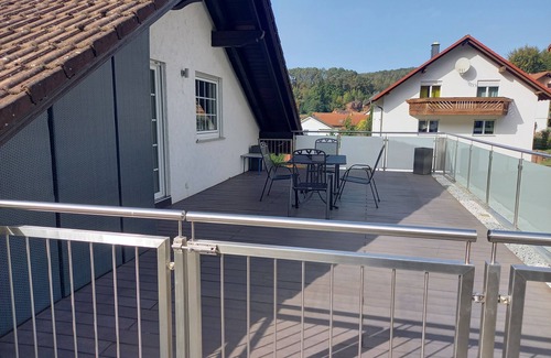 Trulben Apartment | Gemütliche, Moderne Ferienwohnung im Herzen der Pfalz. Wanderwege in der Nähe