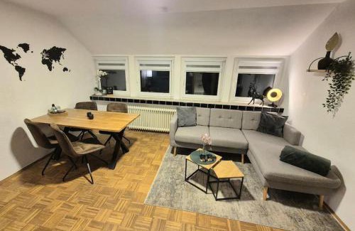 Wardenburg Apartment | Gemütliche Wohnung direkt am Küstenkanal!