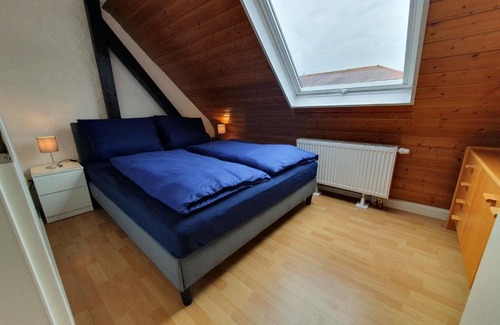 Muehlacker Apartment | Gemütliche zentrale DG Wohnung in Mühlacker