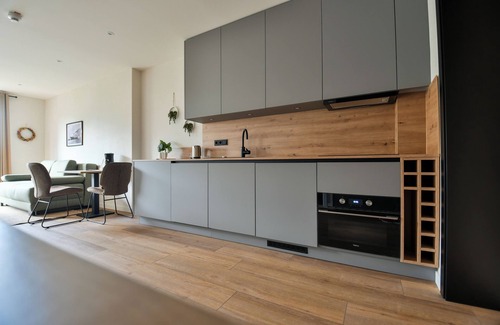 Edewecht Apartment | Gemütliche Zimmer/appartements/monteurwohnungen 10minuten zum Zwischenahnermeer