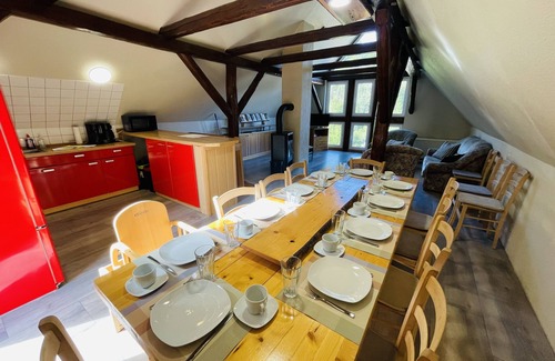 Elbingerode House | Gemütliches Ferienhaus für Große Gruppen Direkt am Wald und in der Nähe vom Bach