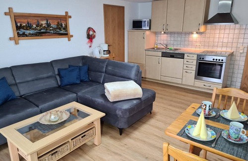 Grafenau Apartment | Gemütliches Feriendomizil mit Terrasse und Garten mit Grillmöglichkeit