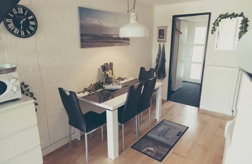 Bruinisse House | Gemütliches Ferienhaus für 4 Personen und Haustier