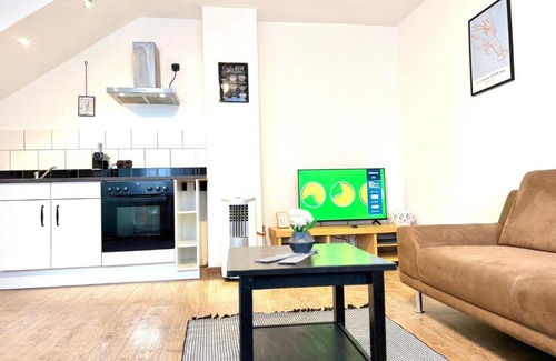 Neheim Apartment | Gemütliches Haus Rita, am Ruhrtalradweg, Arnsberg - Neheim