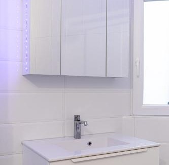Gaillard Apartment | Geneva Tramway Access