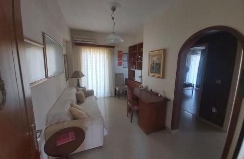 Kineta Apartment | Geranium Villa by the sea