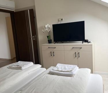 Pecsvarad Bed & Breakfast | Gesztenyés-Kert Panzió