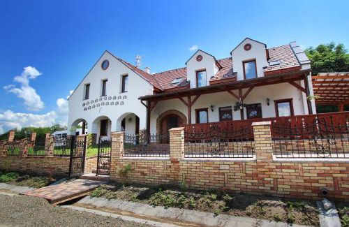 Garab House | Gesztenyés Vendégház