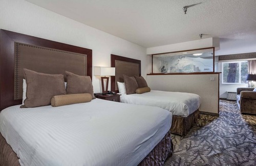 Orchard District House | Get Ready for Adventure! Pool, Free Parking, Pet-Friendly, Near Hollinshead Park