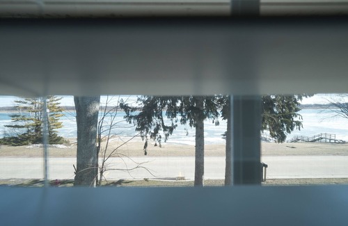 Marysville Condo | Getaway with river views - 3 bed, 2.5 bath condo on the St. Clair River, U4 n