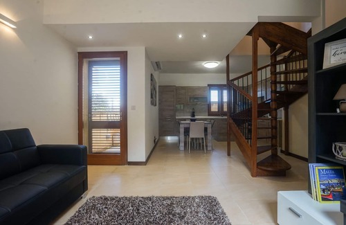 Ghajnsielem Apartment | GetawayNpetto Holiday Home
