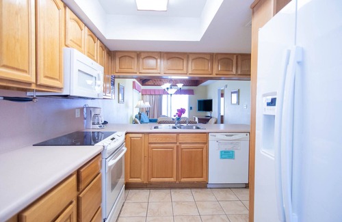 Pensacola Beach Condo | Getaways at Soundside Holiday Beach