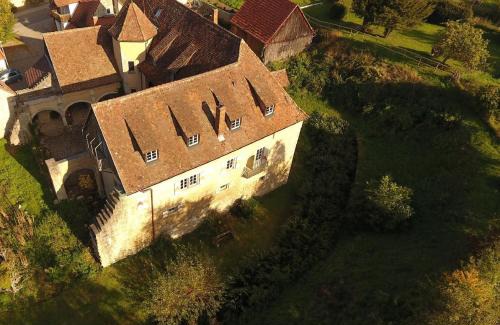 Creglingen Apartment | Geyer-Schloss Reinsbronn