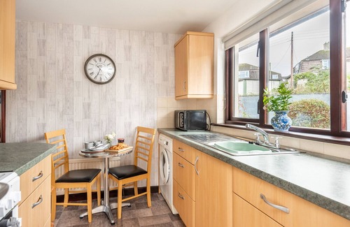 Wadebridge Cottage | Giggles, in the heart of bustling town Wadebridge