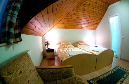 Pilisvorosvar Bed & Breakfast | Gilde Panzió
