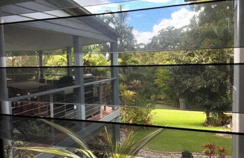 Bridges House | Ginger Wilde Hideaway. Bar. Dance. Spa Sleeps 35+