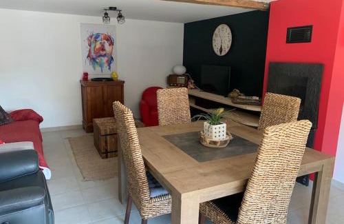 Saint-Felix-de-Tournegat House | Gite à la ferme avec jacuzzi et piscine chauffée