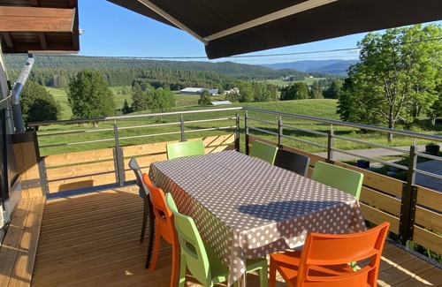 Morbier Cottage | GITE 2 to 5 PERS HAUT JURA PLEINE NATURE