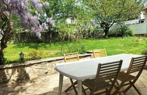 Vaire Apartment | Gite 3 étoiles "entre sources et rivière" Besançon
