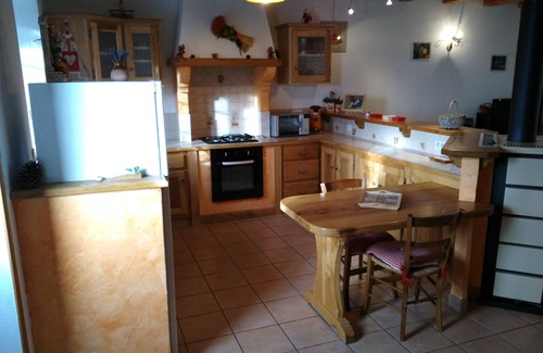La Besseyre-Saint-Mary House | GITE 3 EPIS bordering forests, in the land of the Beast of Gevaudan