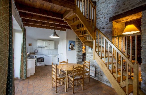 Cassaniouze House | Gite 3 Personnes Avec Piscine " Chez Marie"