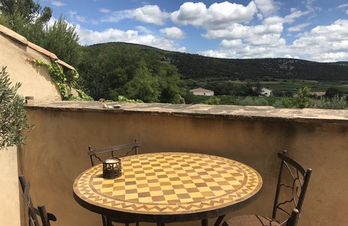 Montpeyroux Apartment | Gite 4 étoiles de France - Great comfort in the heart of the Montpeyroux vineyards