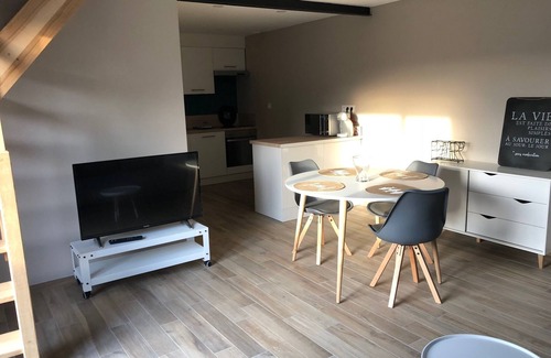 Roncq House | Gite ANAREM 38D 4 pers center Roncq