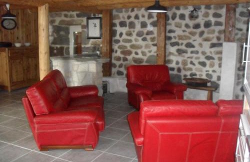Le Plagnal House | " gite Au Pied Du Chapelas"