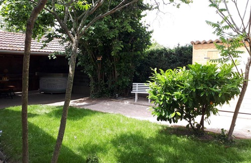 Brout-Vernet Cottage | Gite Broût-Vernet, 3 bedrooms, 4 persons