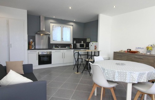 Eyrans House | Gite DE Barbeau - Eyrans