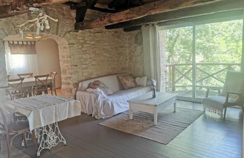 Pons House | Gite de caractère, piscine et vue