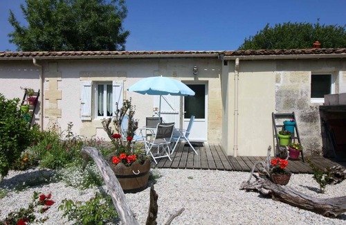Jau-Dignac-et-Loirac House | Gite DE Goulee - Jau-dignac-et-loirac