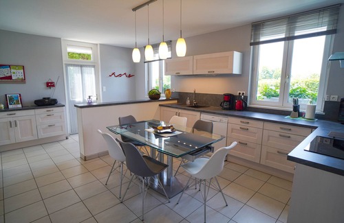 Levis House | Gite de La Montagne *, near Guédelon, 2 hours from Paris