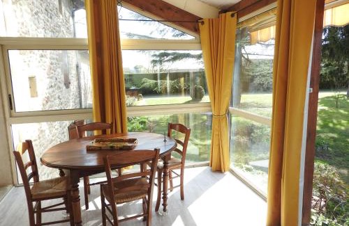 Saint-Lattier House | Gite de La Pierre Verte