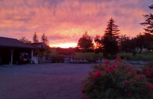 Louchy-Montfand House | Gite de la roseraie