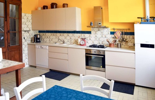 Cestas House | Gite DE Monsalut - Cestas