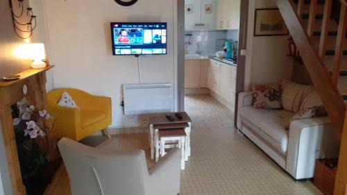 Lucy-sur-Cure House | Gite de Sarah