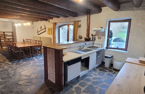 Sainte-Sigolene House | GITE DE VAUBARLET IN A PEACEFUL NATURAL SETTING