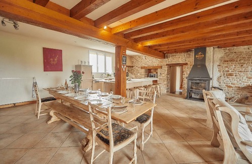 Villette-les-Arbois Cottage | Gite des flâneurs du Jura: Large holiday home for 15 people near Arbois. Land, c
