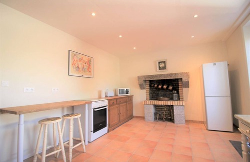 Saint-Jouin-de-Milly House | Gite des Roses - 30mins Puy du Fou