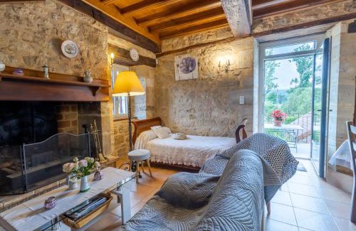 Cherveix-Cubas House | Gite du Lavoir