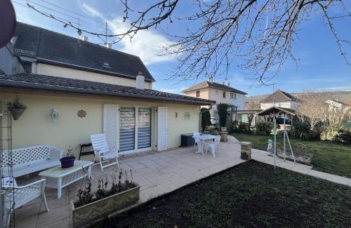 Rouffach Apartment | Gite L'arrière