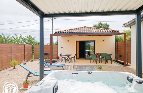 Le Montat House | Gite l'Atelier du Montat