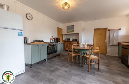 Vouzy House | Gite "la cour de marie mariett