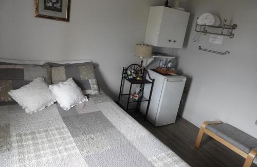 Sainte-Anne-des-Monts Bed & Breakfast | Gite La Ptite Falaise hébergement touristique