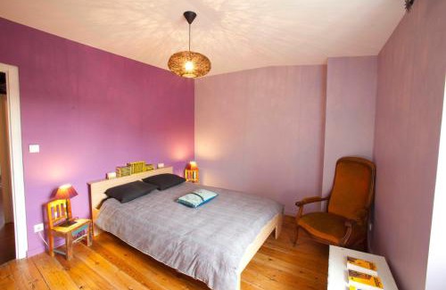Saint-Macaire House | Gite le 23 dans cite médiévale