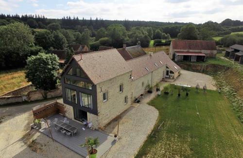 Le Cercueil Cottage | Gite Le Cercueil, 6 bedrooms, 15 persons